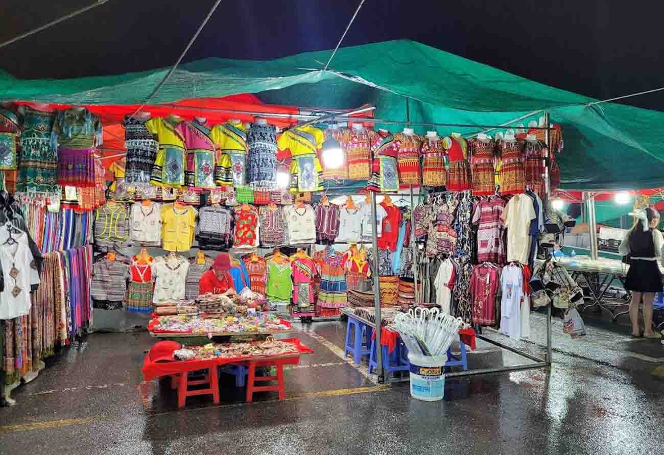 Sapa night market